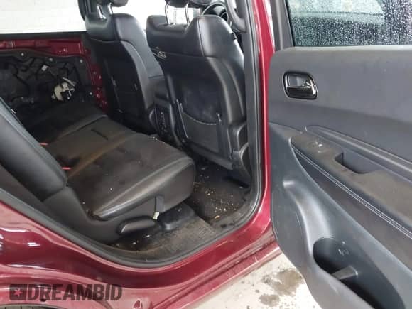 2022 Dodge Durango GT Plus z VIN 1C4RDJDG6NC224968, wystawiony jako IAAI lot #42990441 z przebiegiem 59 106 mil mil oraz . Historia ofert i sprzedaży dostępna na DreamBid. Obrazek 8.