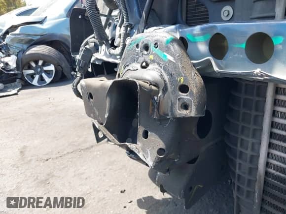 2020 Chevrolet Silverado 1500 LT с VIN 3GCPWCEK8LG316139, выставлен на аукционе IAAI как лот 42249054 с пробегом 97 731 миль миль и . История ставок и продаж доступна на DreamBid. Изображение 18.