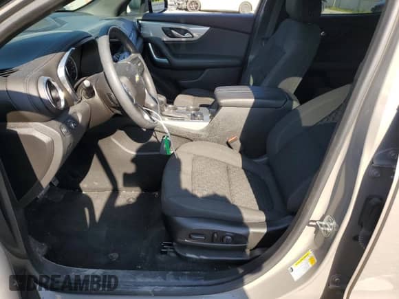 2021 Chevrolet Blazer LT с VIN 3GNKBCRS2MS553568, выставлен на аукционе Copart как лот 64506885 с пробегом 42 334 миль миль и Списание • Salvage title. История ставок и продаж доступна на DreamBid. Изображение 7.