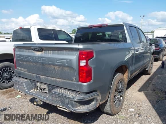 2023 Chevrolet Silverado 1500 LT с VIN 2GCUDDED5P1146983, выставлен на аукционе IAAI как лот 42879771 с пробегом 32 594 миль миль и . История ставок и продаж доступна на DreamBid. Изображение 4.