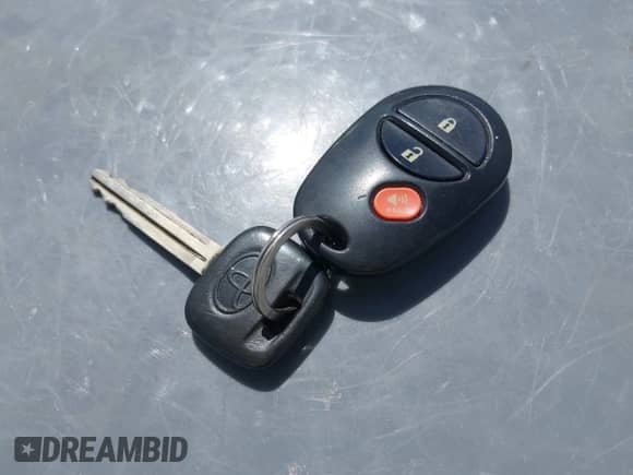 2007 Toyota Sienna CE с VIN 5TDZK23CX7S047675, выставлен на аукционе IAAI как лот 43365386 с пробегом 240 670 миль миль и . История ставок и продаж доступна на DreamBid. Изображение 11.