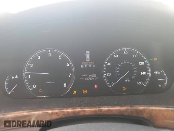 2012 Hyundai Equus Signature с VIN KMHGH4JH9CU054831, выставлен на аукционе Copart как лот 55204293 с пробегом 182 641 миль миль и Списание • Salvage title. История ставок и продаж доступна на DreamBid. Изображение 9.