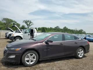 2021 Chevrolet Malibu LS z VIN 1G1ZB5ST3MF024777, wystawiony jako Copart lot #58844405 z przebiegiem 74 408 mil mil oraz Szkoda całkowita • Salvage title. Historia ofert i sprzedaży dostępna na DreamBid. Obrazek 1.