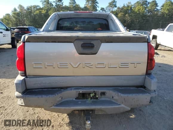 2002 Chevrolet Avalanche с VIN 3GNEC13T52G249747, выставлен на аукционе Copart как лот 87427785 с пробегом Не указан миль и Списание • Salvage title. История ставок и продаж доступна на DreamBid. Изображение 6.