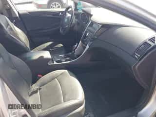 2011 Hyundai Sonata Limited z VIN 5NPEC4AC5BH155341, wystawiony jako IAAI lot #43353512 z przebiegiem 235 457 mil mil oraz . Historia ofert i sprzedaży dostępna na DreamBid. Obrazek 5.