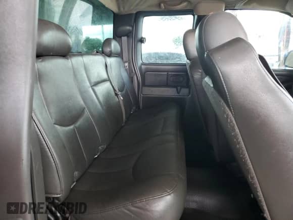 2006 Chevrolet Silverado 1500 Work Truck с VIN 1GCEC19V86Z170676, выставлен на аукционе Copart как лот 67197995 с пробегом 268 869 миль миль и Списание • Salvage title. История ставок и продаж доступна на DreamBid. Изображение 10.