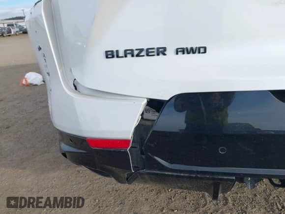 2022 Chevrolet Blazer RS с VIN 3GNKBKRS5NS192767, выставлен на аукционе IAAI как лот 43342281 с пробегом 37 532 миль миль и . История ставок и продаж доступна на DreamBid. Изображение 18.