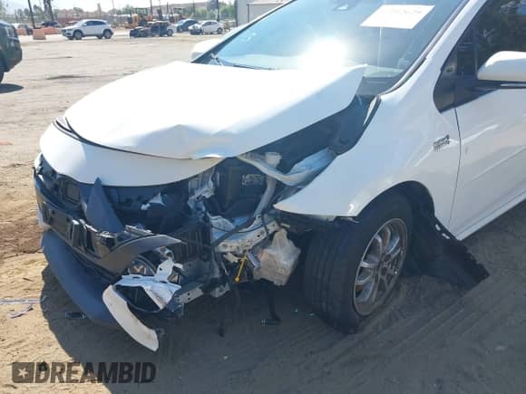 2022 Toyota Prius Limited with VIN JTDKAMFP7N3201286, listed as a IAAI auction lot 43282629 with 31,664 mi miles and . Bid and sale history available at DreamBid. Image 6.