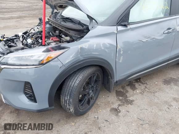 2024 Nissan Kicks SR с VIN 3N1CP5DV9RL473362, выставлен на аукционе IAAI как лот 42378362 с пробегом 18 682 миль миль и . История ставок и продаж доступна на DreamBid. Изображение 6.