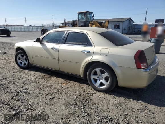 2010 Chrysler 300 C with VIN 2C3CK6CT8AH211514, listed as a Copart auction lot 62949805 with 175,252 mi miles and Salvage title. Bid and sale history available at DreamBid. Image 2.