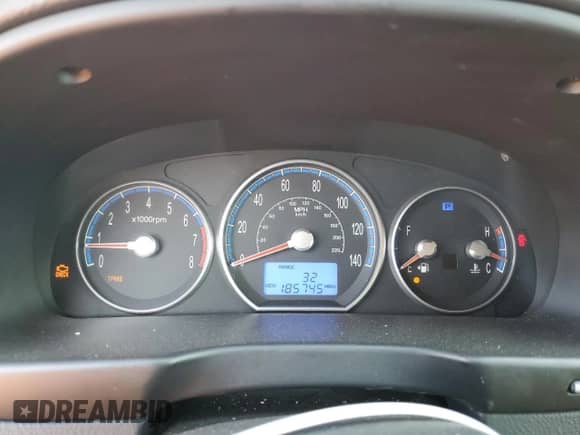 2009 Hyundai Santa Fe Limited с VIN 5NMSH13E99H269786, выставлен на аукционе Copart как лот 81755795 с пробегом 185 745 миль миль и Списание • Salvage title. История ставок и продаж доступна на DreamBid. Изображение 9.