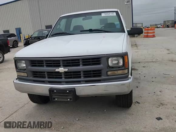 1997 Chevrolet Silverado 2500 с VIN 1GCGC24R2VE258752, выставлен на аукционе Copart как лот 70958145 с пробегом 160 460 миль миль и Списание • Salvage title. История ставок и продаж доступна на DreamBid. Изображение 13.