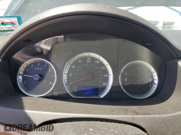 2010 Hyundai Sonata SE PZEV z VIN 5NPEU4AC3AH611705, wystawiony jako Copart lot #54393855 z przebiegiem 116 375 mil mil oraz Szkoda całkowita • Salvage title. Historia ofert i sprzedaży dostępna na DreamBid. Obrazek 9.