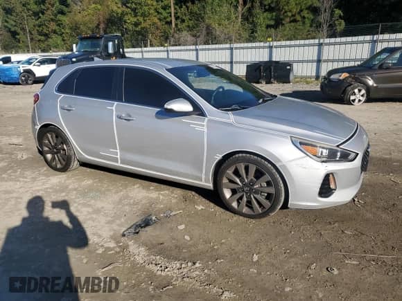 2018 Hyundai Elantra Sport с VIN KMHH55LC7JU013972, выставлен на аукционе Copart как лот 86859905 с пробегом 57 391 миль миль и Списание • Salvage title. История ставок и продаж доступна на DreamBid. Изображение 4.