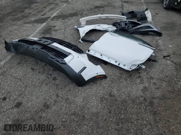 2025 Kia Sorento X-Line SX with VIN 5XYRKDJFXSG361051, listed as a Copart auction lot 64426905 with 417 mi miles and Salvage title. Bid and sale history available at DreamBid. Image 13.