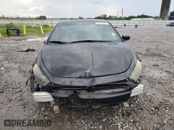 2015 Dodge Dart SXT z VIN 1C3CDFBB3FD337383, wystawiony jako Copart lot #70114755 z przebiegiem 134 393 mil mil oraz Szkoda całkowita • Salvage title. Historia ofert i sprzedaży dostępna na DreamBid. Obrazek 5.