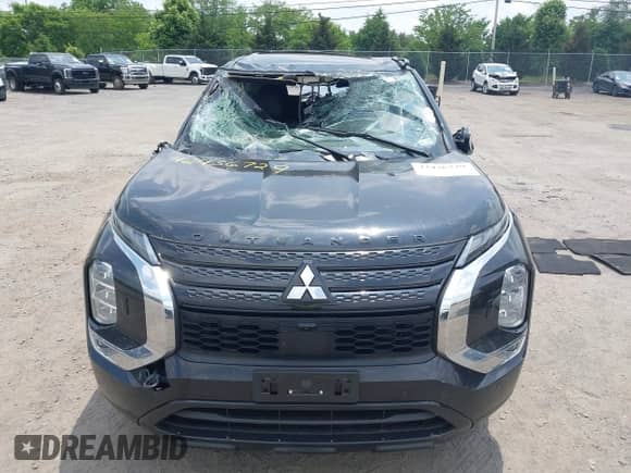 2023 Mitsubishi Outlander SEL z VIN JA4J4VA82PZ006988, wystawiony jako IAAI lot #42436729 z przebiegiem 76 957 mil mil oraz . Historia ofert i sprzedaży dostępna na DreamBid. Obrazek 12.