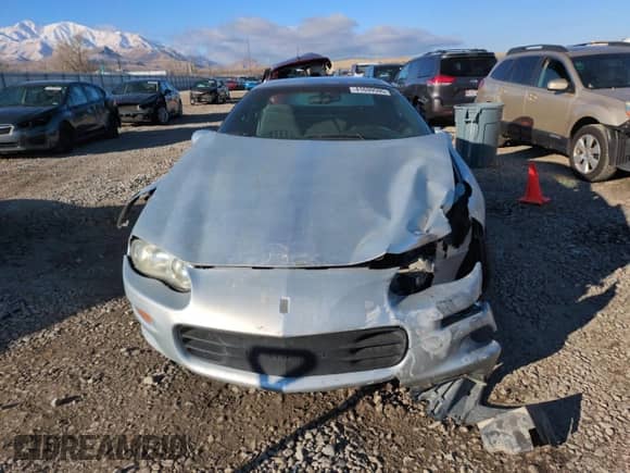 1999 Chevrolet Camaro z VIN 2G1FP22K0X2132712, wystawiony jako Copart lot #41699595 z przebiegiem 205 768 mil mil oraz Szkoda całkowita • Salvage title. Historia ofert i sprzedaży dostępna na DreamBid. Obrazek 5.