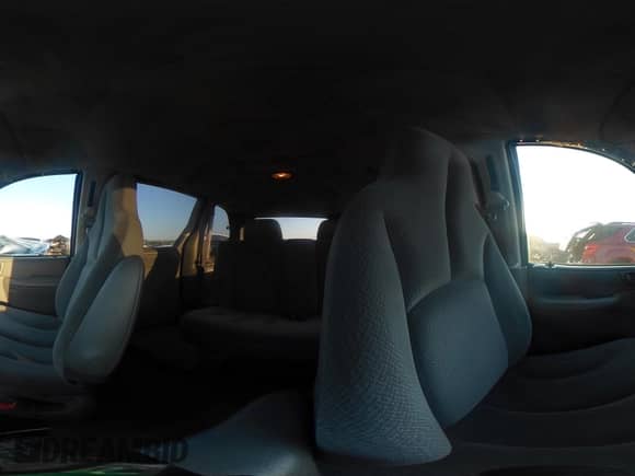 2005 Dodge Caravan SE with VIN 1D4GP25R75B306088, listed as a IAAI auction lot 42792106 with 81,827 mi miles and . Bid and sale history available at DreamBid. Image 18.