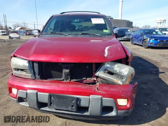 2002 Chevrolet TrailBlazer LS с VIN 1GNDT13S422138585, выставлен на аукционе IAAI как лот 41498102 с пробегом Не указан миль и . История ставок и продаж доступна на DreamBid. Изображение 12.