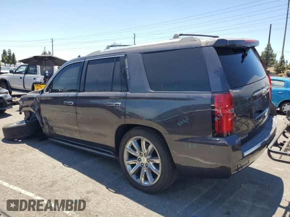 2017 Chevrolet Tahoe Premier с VIN 1GNSCCKC7HR241402, выставлен на аукционе Copart как лот 63127315 с пробегом 127 273 миль миль и Списание • Salvage title. История ставок и продаж доступна на DreamBid. Изображение 2.
