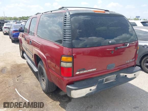 2005 Chevrolet Suburban LT with VIN 3GNEC16ZX5G269433, listed as a IAAI auction lot 42991058 with 203,110 mi miles and . Bid and sale history available at DreamBid. Image 3.