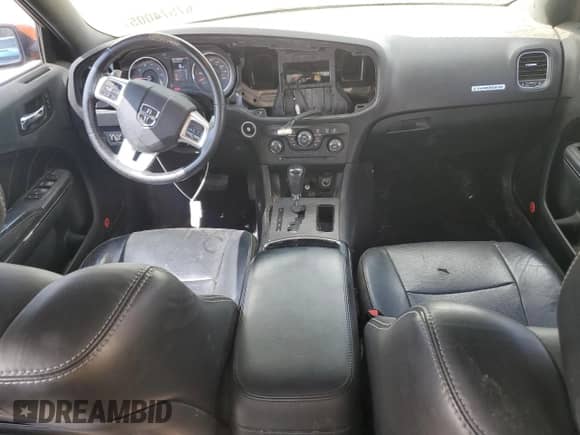 2014 Dodge Charger RT Max z VIN 2C3CDXCT0EH167630, wystawiony jako Copart lot #67574005 z przebiegiem 196 182 mil mil oraz Nie do naprawy • Non repairable. Historia ofert i sprzedaży dostępna na DreamBid. Obrazek 8.