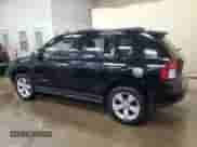 2014 Jeep Compass Sport z VIN 1C4NJDAB6ED728271, wystawiony jako Copart lot #70187355 z przebiegiem 224 993 mil mil oraz Czysty tytuł • Clean title. Historia ofert i sprzedaży dostępna na DreamBid. Obrazek 2.