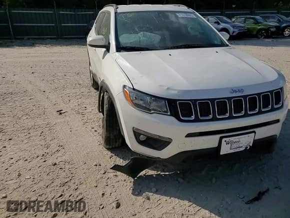 2019 Jeep Compass Latitude с VIN 3C4NJDBB9KT597566, выставлен на аукционе Copart как лот 71518005 с пробегом 70 562 миль миль и Списание • Salvage title. История ставок и продаж доступна на DreamBid. Изображение 14.