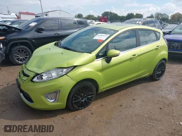 2012 Ford Fiesta SES с VIN 3FADP4FJ8CM133083, выставлен на аукционе IAAI как лот 43280217 с пробегом 154 483 миль миль и . История ставок и продаж доступна на DreamBid. Изображение 17.