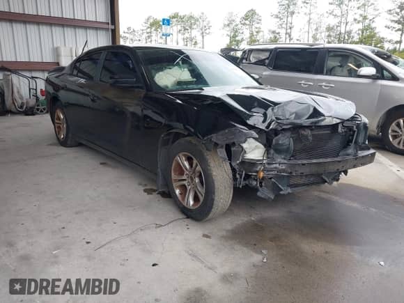 2019 Dodge Charger SXT with VIN 2C3CDXBG1KH664430, listed as a IAAI auction lot 43392216 with 124,195 mi miles and . Bid and sale history available at DreamBid. Image 1.