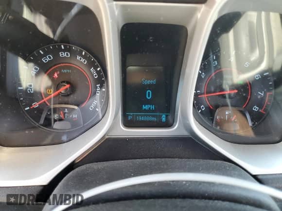 2014 Chevrolet Camaro LT z VIN 2G1FB3D35E9292132, wystawiony jako Copart lot #64426315 z przebiegiem 194 888 mil mil oraz Czysty tytuł • Clean title. Historia ofert i sprzedaży dostępna na DreamBid. Obrazek 9.