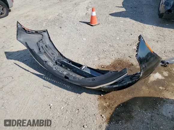 2017 Chrysler 200 Touring с VIN 1C3CCCFBXHN510843, выставлен на аукционе Copart как лот 69921575 с пробегом 104 337 миль миль и Списание • Salvage title. История ставок и продаж доступна на DreamBid. Изображение 12.