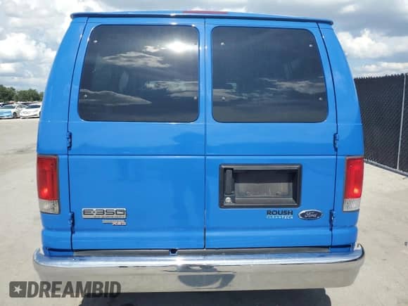 2014 Ford Econoline Cargo с VIN 1FMNE3BL0EDA20504, выставлен на аукционе Copart как лот 61507945 с пробегом 245 100 миль миль и На запчасти • Non repairable. История ставок и продаж доступна на DreamBid. Изображение 6.