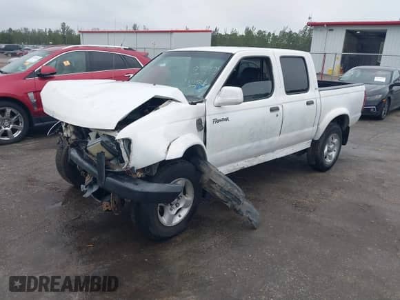 2000 Nissan Frontier XE with VIN 1N6ED27TXYC367744, listed as a IAAI auction lot 42368078 with Not provided miles and . Bid and sale history available at DreamBid. Image 2.