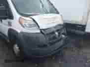 2018 Ram ProMaster Cargo с VIN 3C6URVJG9JE131783, выставлен на аукционе IAAI как лот 41014180 с пробегом Не указан миль и . История ставок и продаж доступна на DreamBid. Изображение 20.