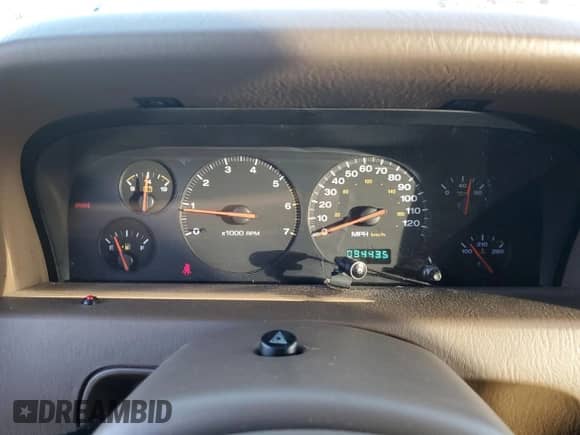 2000 Jeep Grand Cherokee Limited с VIN 1J4GW58S2YC257858, выставлен на аукционе Copart как лот 42852775 с пробегом 94 435 миль миль и Чистый • Clean title. История ставок и продаж доступна на DreamBid. Изображение 9.