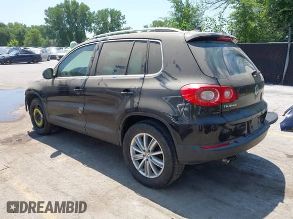 2009 Volkswagen Tiguan S с VIN WVGAV75N29W502193, выставлен на аукционе IAAI как лот 42922634 с пробегом 117 494 миль миль и . История ставок и продаж доступна на DreamBid. Изображение 3.