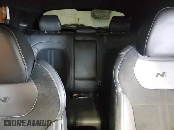 2023 Hyundai Kona с VIN KM8KH3AC3PU011357, выставлен на аукционе Copart как лот 61691585 с пробегом 39 639 миль миль и Списание • Salvage title. История ставок и продаж доступна на DreamBid. Изображение 10.