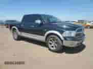 2016 Ram 1500 Laramie z VIN 1C6RR6NT4GS376631, wystawiony jako Copart lot #68703545 z przebiegiem 155 000 mil mil oraz Czysty tytuł • Clean title. Historia ofert i sprzedaży dostępna na DreamBid. Obrazek 4.