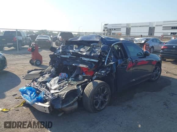 2024 Honda Accord EX-L z VIN 1HGCY2F62RA057614, wystawiony jako IAAI lot #42906157 z przebiegiem Nie podano mil oraz . Historia ofert i sprzedaży dostępna na DreamBid. Obrazek 4.