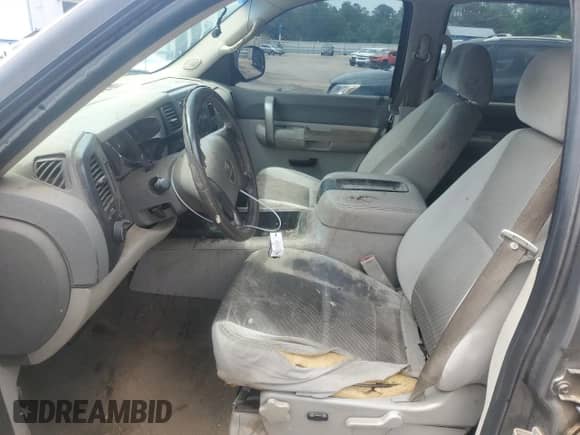 2007 GMC Sierra 1500 SLT with VIN 2GTEC13J071564253, listed as a Copart auction lot 57311735 with 364,644 mi miles and Salvage title. Bid and sale history available at DreamBid. Image 7.