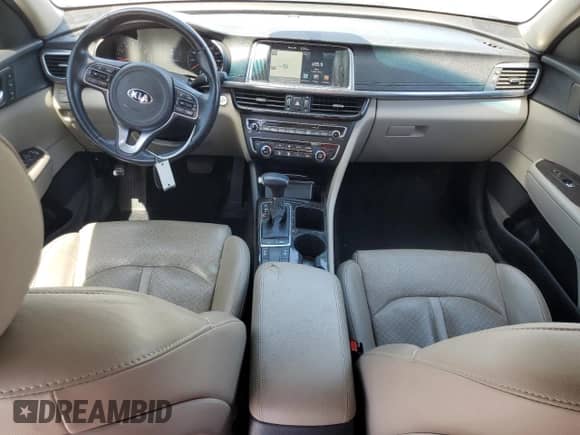 2016 Kia Optima EX with VIN 5XXGU4L31GG074536, listed as a Copart auction lot 69795885 with 187,926 mi miles and Salvage title. Bid and sale history available at DreamBid. Image 8.