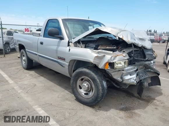 1999 Dodge RAM with VIN 3B7KC2665XM545187, listed as a IAAI auction lot 42643952 with 172,688 mi miles and . Bid and sale history available at DreamBid. Image 1.