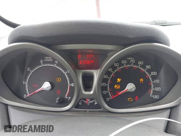 2011 Ford Fiesta SE с VIN 3FADP4EJXBM122473, выставлен на аукционе IAAI как лот 43333879 с пробегом 167 239 миль миль и . История ставок и продаж доступна на DreamBid. Изображение 7.