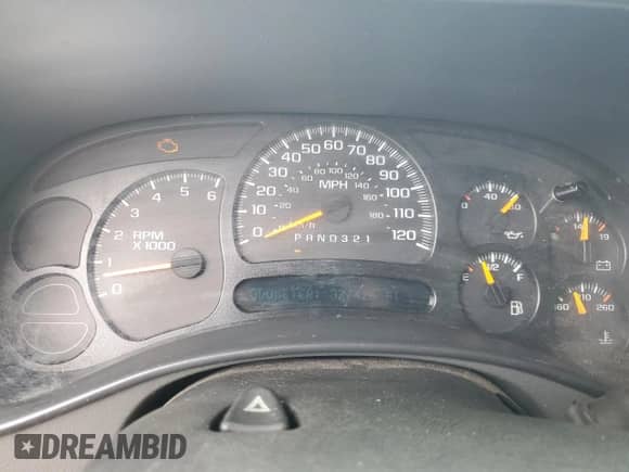 2006 Chevrolet Silverado 1500 LS с VIN 2GCEC13V061222321, выставлен на аукционе Copart как лот 72090955 с пробегом 327 426 миль миль и Списание • Salvage title. История ставок и продаж доступна на DreamBid. Изображение 9.