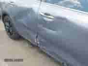 2020 Kia Sorento LX с VIN 5XYPG4A57LG690971, выставлен на аукционе IAAI как лот 42795717 с пробегом 41 983 миль миль и . История ставок и продаж доступна на DreamBid. Изображение 17.