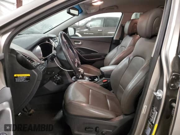 2014 Hyundai Santa Fe с VIN 5XYZUDLB2EG211699, выставлен на аукционе Copart как лот 82019645 с пробегом 174 567 миль миль и Чистый • Clean title. История ставок и продаж доступна на DreamBid. Изображение 7.