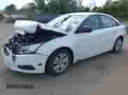 2013 Chevrolet Cruze LS с VIN 1G1PA5SG7D7261912, выставлен на аукционе IAAI как лот 43086665 с пробегом 152 173 миль миль и . История ставок и продаж доступна на DreamBid. Изображение 2.