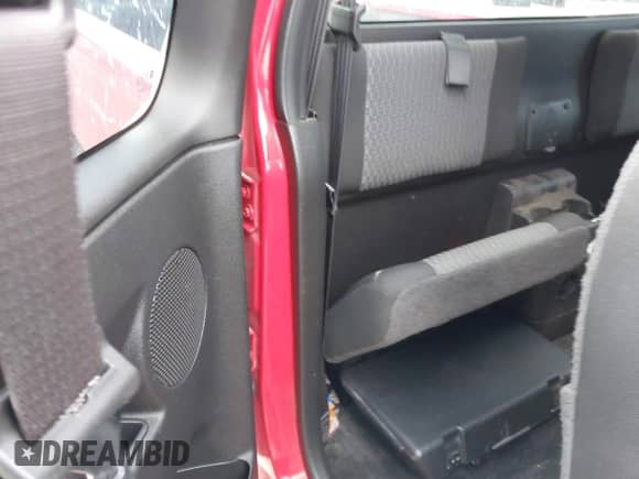 2010 Chevrolet Colorado с VIN 1GCESBDE0A8106050, выставлен на аукционе IAAI как лот 40997545 с пробегом 163 381 миль миль и . История ставок и продаж доступна на DreamBid. Изображение 8.